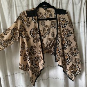 Cropped tiger jacket